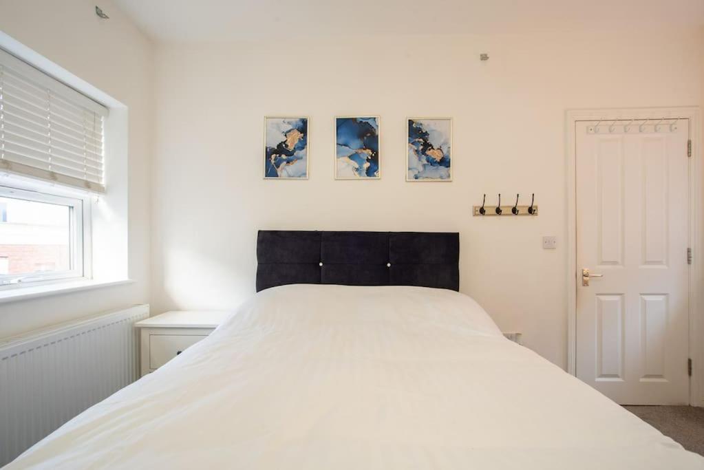 Watford Central Serviced Apartments 2 מראה חיצוני תמונה