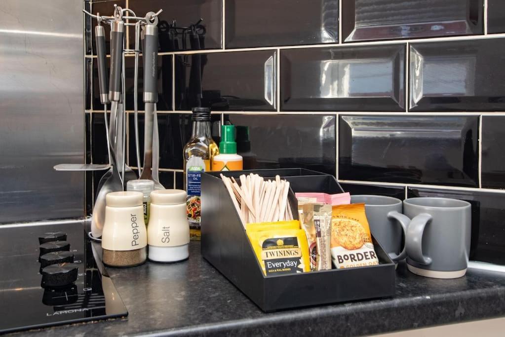 Watford Central Serviced Apartments 2 מראה חיצוני תמונה